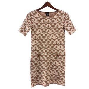 Nicole Miller Retro Geometric Knit Shift Dress | Tan Cream Pattern | Size M